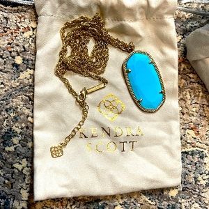 Like new. Kendra Scott necklace